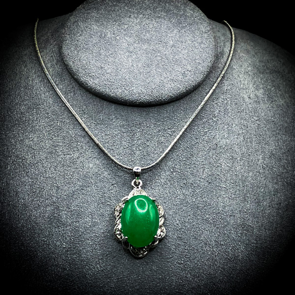 【数量限定】魔治の翠石