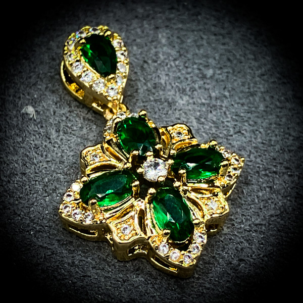 【限定一点】ヴェルダンティアの微笑